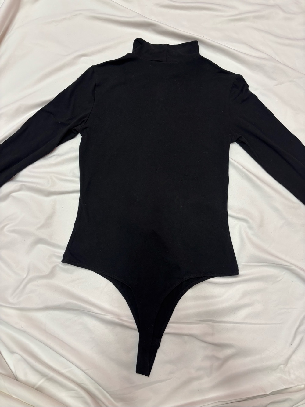 wild fable Black Long-Sleeve Turtleneck Bodysuit